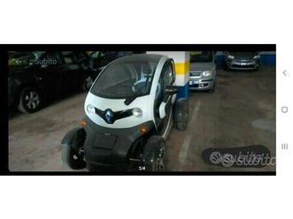 macchina elettrica 2 posti