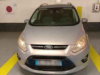 voitures ford c-max porte latérale coulissante