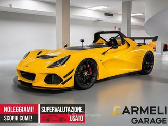 race version -nuova-iva esposta