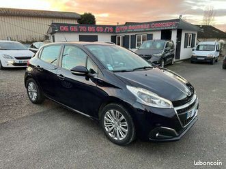 peugeot 208 1,2 82cv signature 2018 53000kms