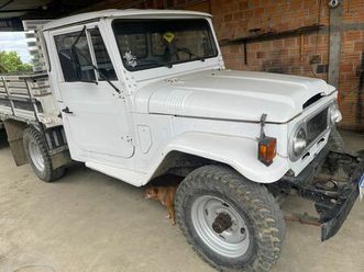 toyota band.picape cd 2p chassi longo diesel 1981