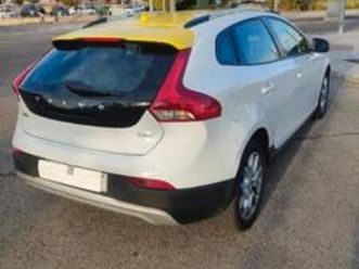 volvo - v40 cross country