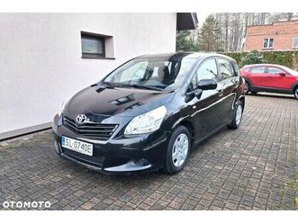 toyota verso 1.6 luna