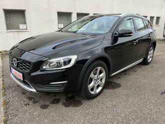 volvo v60 2.4 d cross country summum awd