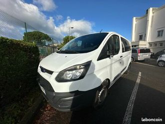ford transit custom 9 places