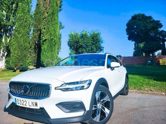 volvo v60 cross country 2.0 b4 d awd cross country pro auto