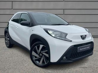 2024 (24) - 1.0 vvt-i edge 5dr