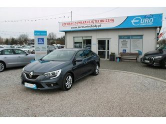 renault megane sedan business