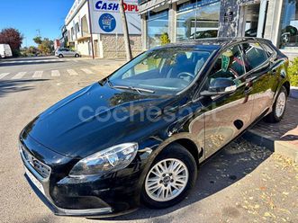 volvo v40 1.6 d2 kinetic