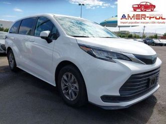 toyota sienna le 2023 2.5l 2.5 hybryda 189km
