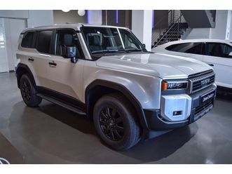 nova toyota land cruiser 7 places vx hybrid 48v a barcelona