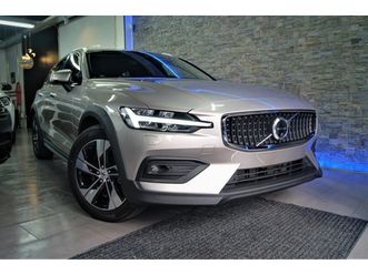 volvo v60 cross country b5 250cv * 4x4 * * full equip * a escaldes engordany