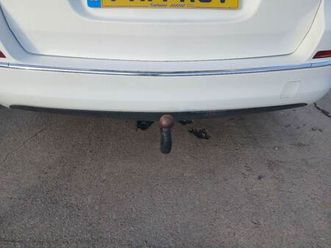 VAUXHALL ASTRA vauxhall-astra-estate-2014-manual-1686-cc-5-doors