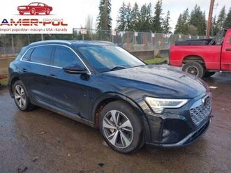 audi q8 e-tron premium 2024 elektryczny 355km