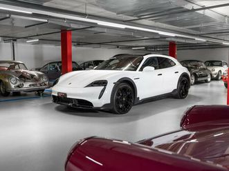 taycan turbo cross turismo