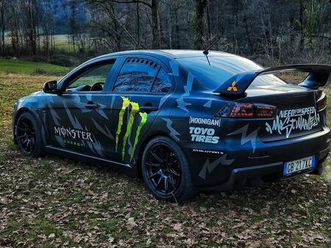 mitsubishi lancer evo x 10