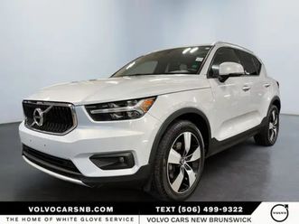2020 volvo xc40 momentum