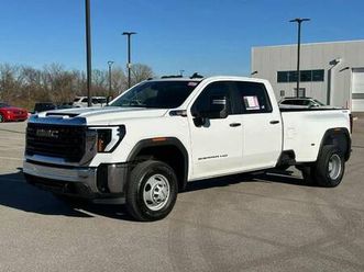 2025 gmc sierra 3500hd pro diesel 4x4 4wd truck crew cab