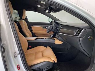 v90 cross country 2.0 d5 pro awd geartronic