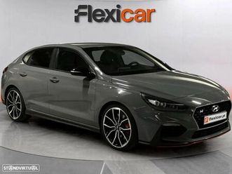 hyundai i30 fastback