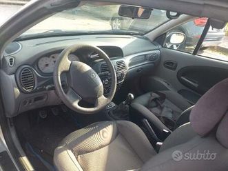 renault megane cabrio 1600 16v