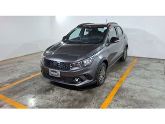 fiat argo 1.8 trekking auto hatchback 2022
