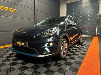 e-premium 204ch 64kwh - sieges chauffants - toit ouvrant - radar anti-collision - garantie kia 2 ans