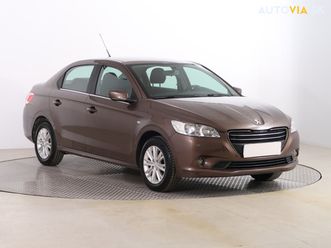 peugeot 301 allure 1.6 vti serv.kniha, tempomat, park. senzory za 4 100 €