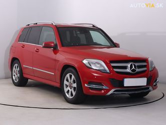mercedes glk 220 cdi automat, navigácia, xenóny, bi-xenóny za 12 600 €