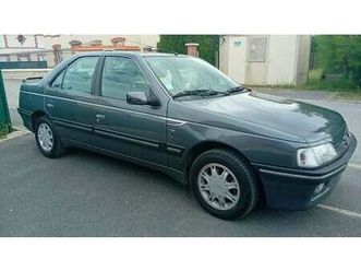 1993 peugeot 405 gris manuel, 5 vitesses conduite à gauch...