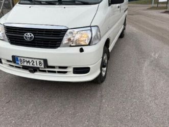 2,5 d-4d 4wd 117 5ov pitkä