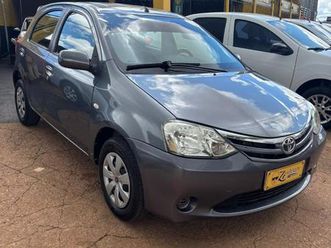 toyota etios 1.3 t-flex xs