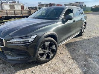volvo v60 cross country dezembro/19