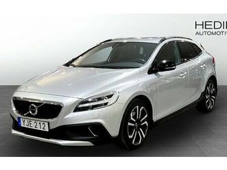 volvo v40 cross country t3 summum