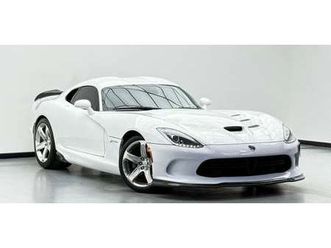 dodge viper 2017 dodge viper srt ,al-futtaim service history ,excellent condition ,gcc