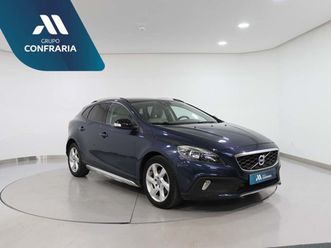 volvo v40 cross country 1.6 d2 kinetic powershift