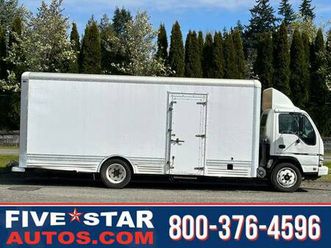 20ft box truck, diesel, walk up ramp 2007 gmc w5500 w5500 20' box easy