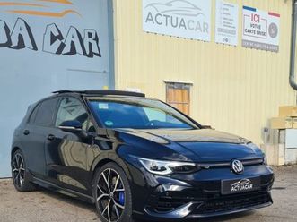 volkswagen golf 8 r 2.0 tsi performance akrapovic
