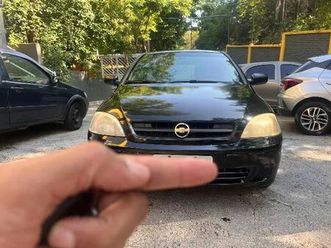 hatchback 1.8 mpfi 8v 102cv 5p