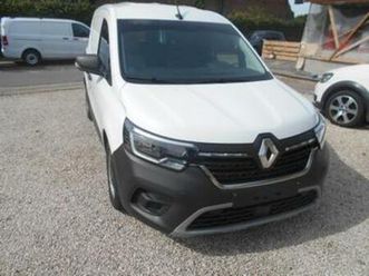 ② renault kangoo automaat lichte vracht — camionnettes & utilitaires — 2ememain