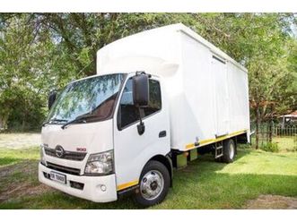 2015 hino 300 hino taillift