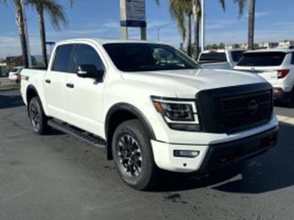 nissan titan crew cab 5.6 pro4x на части ≫ 2022 • 11 лв. • id