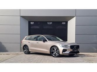 volvo v60 b4 (p) plus dark at7 fwd