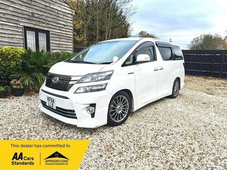 toyota vellfire hybrid-carplay-cruise control-leather