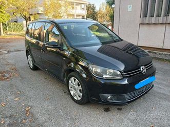 vw touran 7posti
