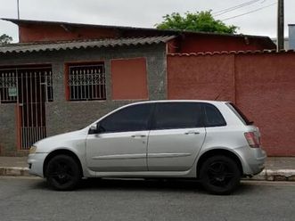 fiat stilo 1.8 attractive flex 8v 5p 2010