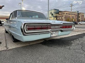 ford thunderbird 428 7.0 v8 - klima - tempomat - el. sedeži - servo