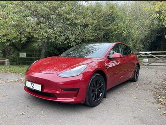 2022 tesla model 3 rwd, 0g co2, heat pump, winter pack, 19
