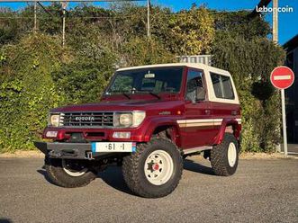 3.0l kzj lj73 vx – 1989 5 places clim attelage sièges velours suspendus vitres électriques moyeux renforcés treuil électr