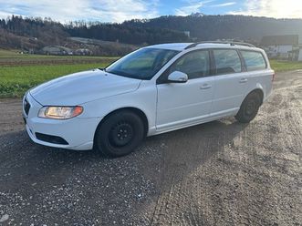v70 2.5t momentum geartronic